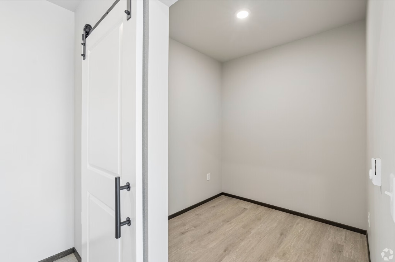 The Wave Closet